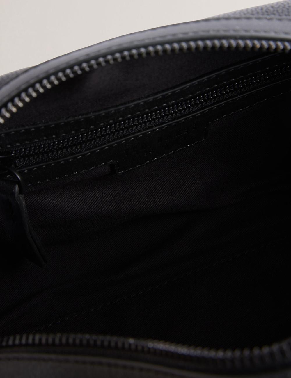 Men Ted Baker LANIIS - Grained Bonded Leather Wash Bags Black | Egypt  XDOTS-1270
