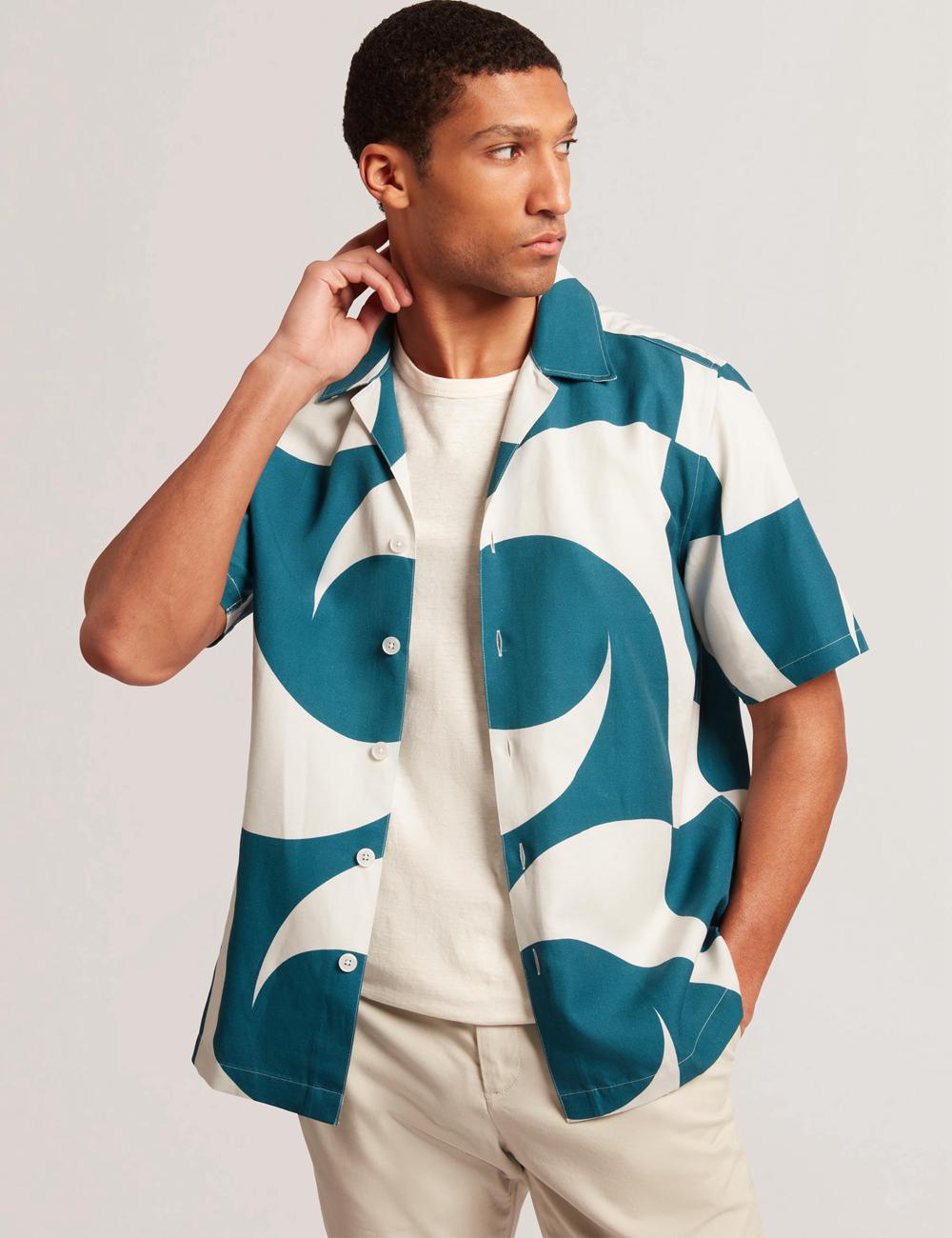 Men Ted Baker ROLDAN - Short Sleeve Oversized Swirl Print Casual Shirts Turquoise | Egypt  KZYCB-4239