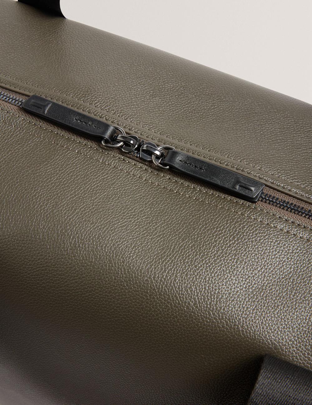 Men Ted Baker TAISON - Pebbled Faux Leather Holdall Bags Khaki | Egypt  QCIRW-6279