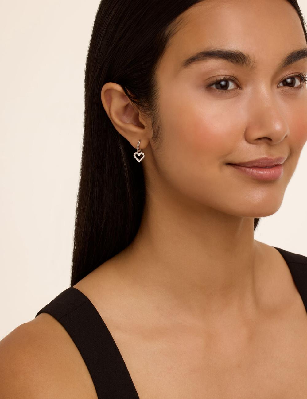 Women Ted Baker AMORA - Crystal Open Heart Huggie Earrings Silver | Egypt  RDNQX-0158