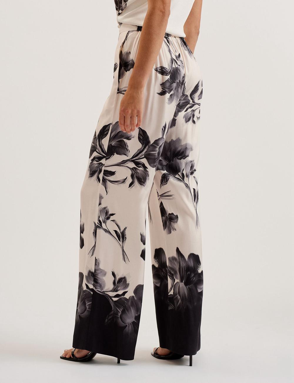 Women Ted Baker AWYNA - Floral Print Pull-On Wide Leg Trousers Black | Egypt  PMFDQ-9637