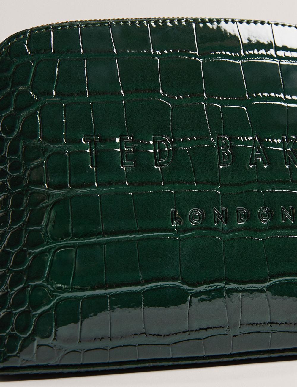 Women Ted Baker CROCALA - Croc Effect Faux Leather Make-Up Bags Mid-Green | Egypt  SMOWZ-4163
