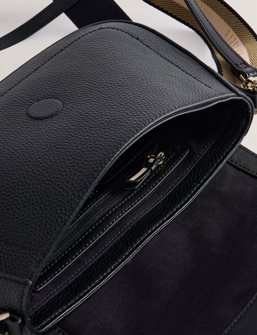 Women Ted Baker DARILIE - Leather Webbing East West Satchel Satchel Bags Black | Egypt  GUYWR-3546