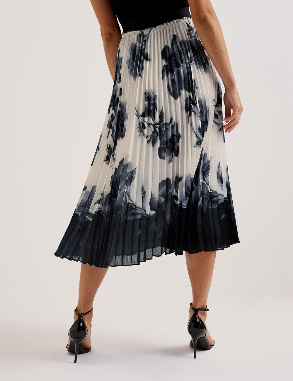 Women Ted Baker EMISTA - Monochrome Print Pleated Midi Skirts Ivory | Egypt  DILYR-6704