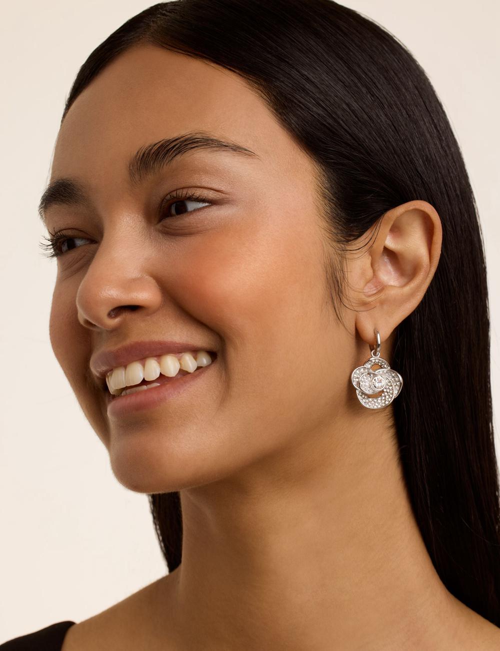 Women Ted Baker FLORENCE - Crystal Flower Pendant Huggie Earrings Silver | Egypt  DNFWR-4509
