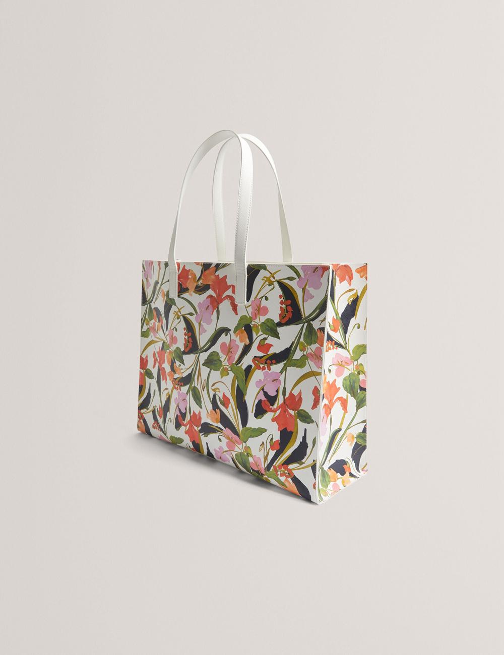 Women Ted Baker FLORISH - Floral Print PU Leather Wide Tote Bags Cream | Egypt  JTKMZ-3541