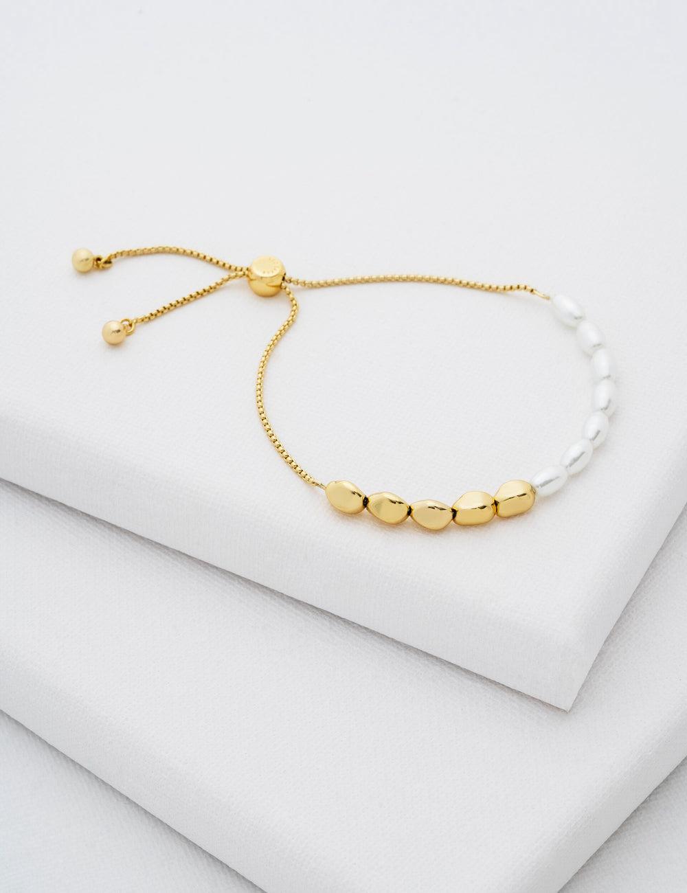 Women Ted Baker INELA - Island Pearl Bead Adjustable Bracelets Gold | Egypt  OXHLN-6148