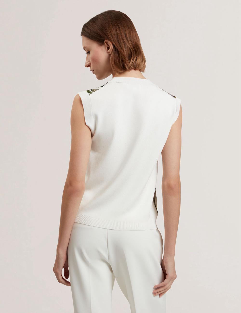 Women Ted Baker LIILEA - Floral Print Front Boxy Knitted Tops Ivory | Egypt  NECJY-0491