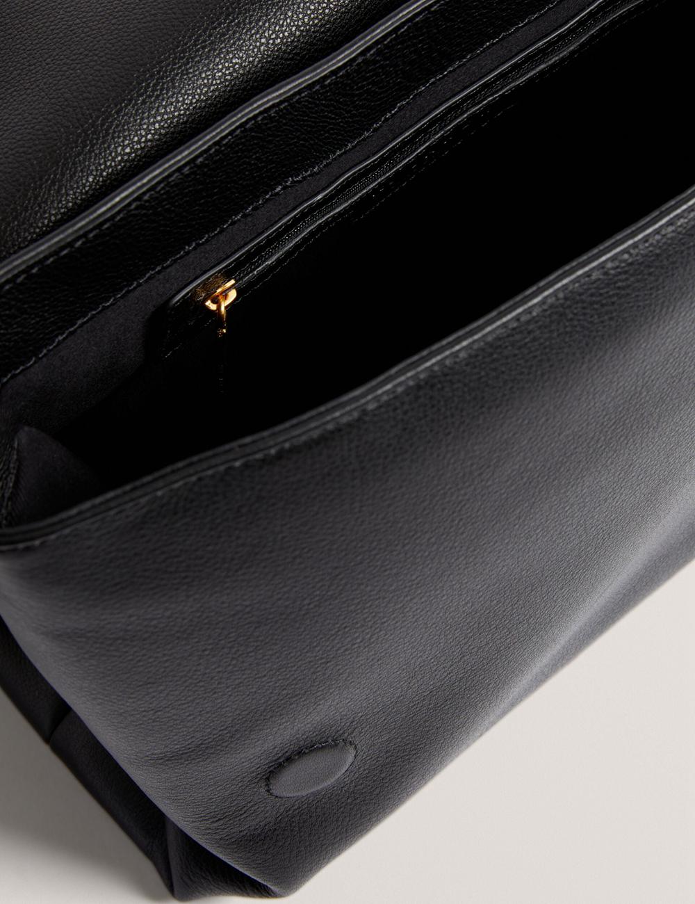 Women Ted Baker MARGOU - Padded Leather Large Fold Over Shoulder Bags Black | Egypt  PSRBI-4279