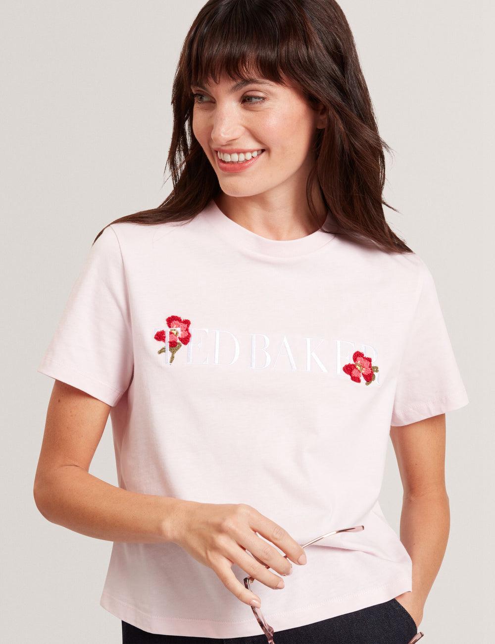 Women Ted Baker MOLII - Embroidered Logo Cropped Cotton T-Shirts Pink | Egypt  OZEDQ-9437