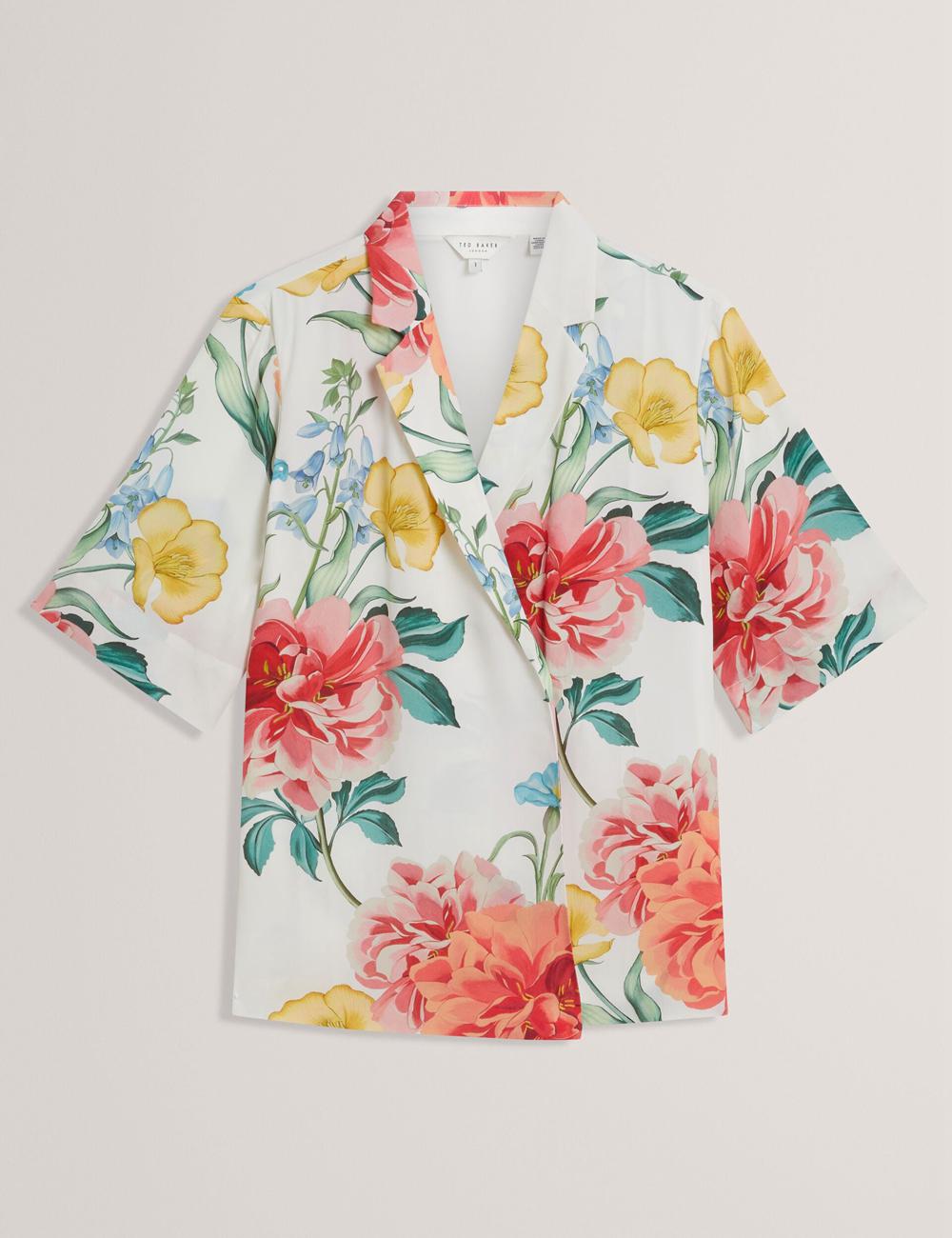 Women Ted Baker NYMPHA - Floral Short Sleeve Oversized Blazers White | Egypt  RYILM-2081
