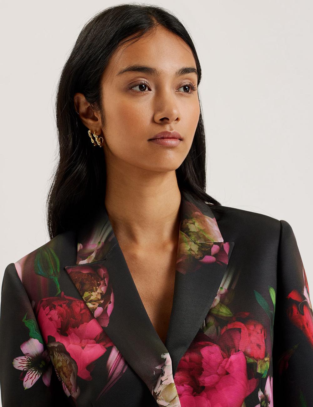 Women Ted Baker OKUNI - Fitted Floral Print Tailored Blazers Black | Egypt  CFMES-9167