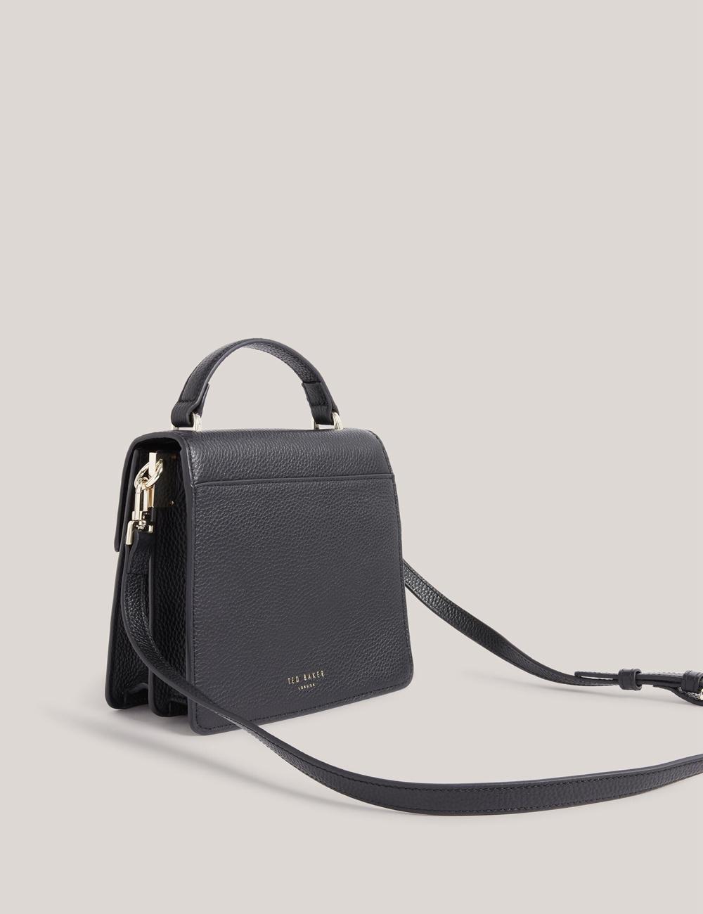 Women Ted Baker ROSELII - Small Top Handle Bar Detail Leather Crossbody Bags Black | Egypt  FKOES-6714